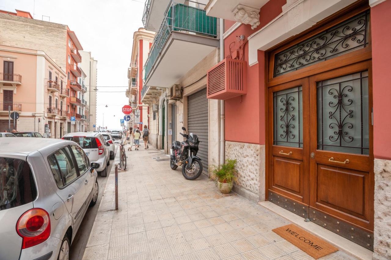 Madame Bari' Suite Apt In The Heart Of Bari Ngoại thất bức ảnh