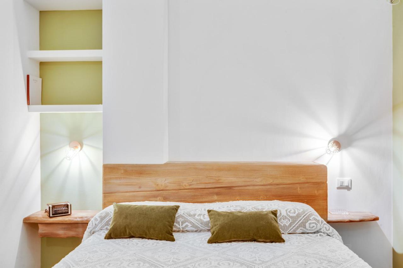 Madame Bari' Suite Apt In The Heart Of Bari Ngoại thất bức ảnh